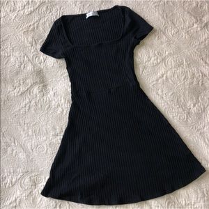 URBAN OUTFITTERS black cotton ribbed dress